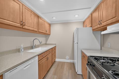 Tiny photo for 1168 S FOOTHILL DR #622, Salt Lake City, UT 84108 (MLS # 2168938)