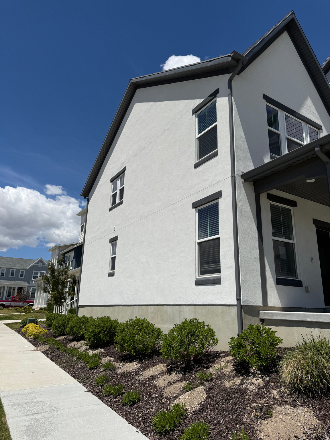 DB VALLEY VIEW TH - Residential