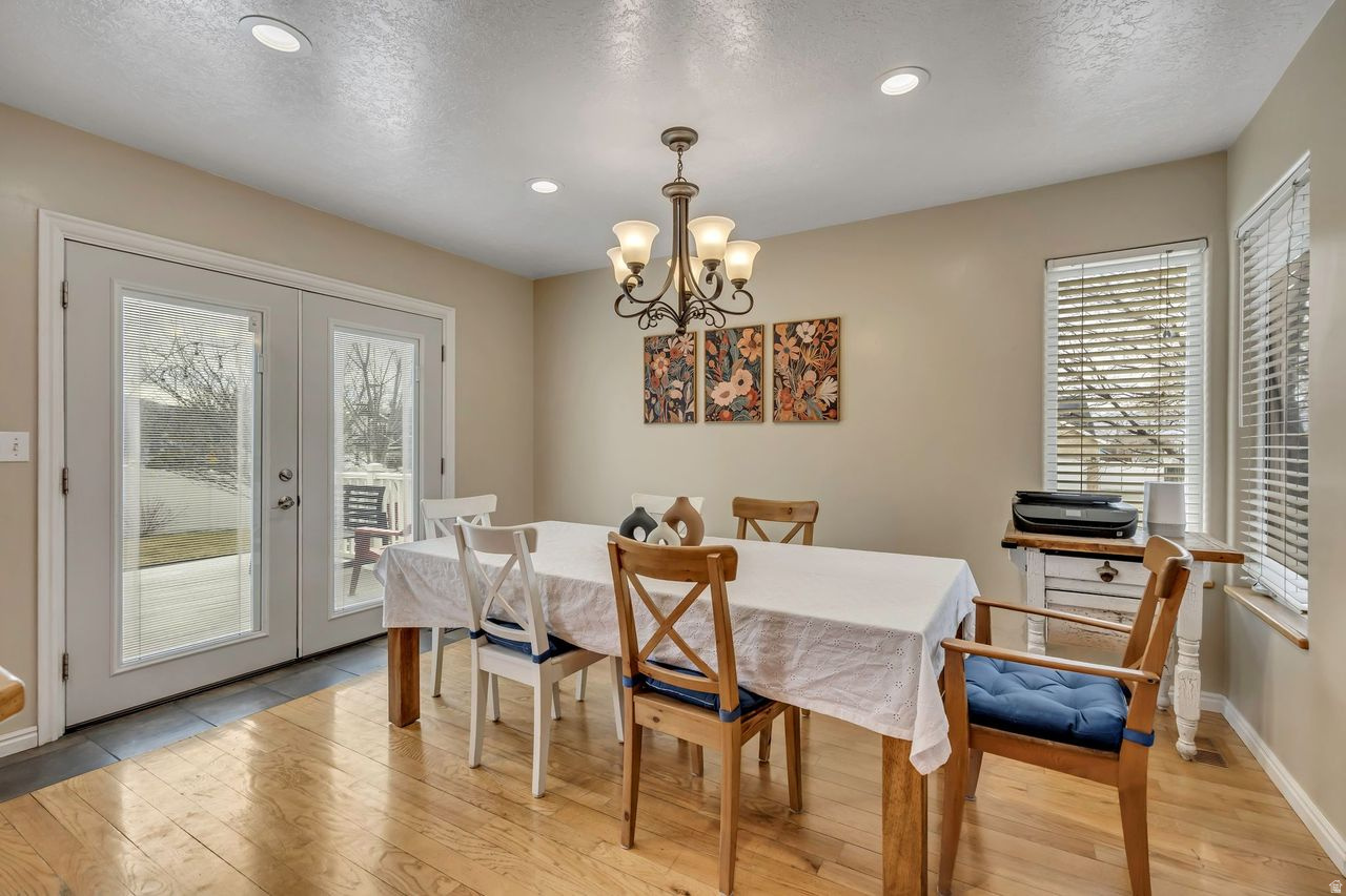 SOUTH VALLEY ESTATES - Residential