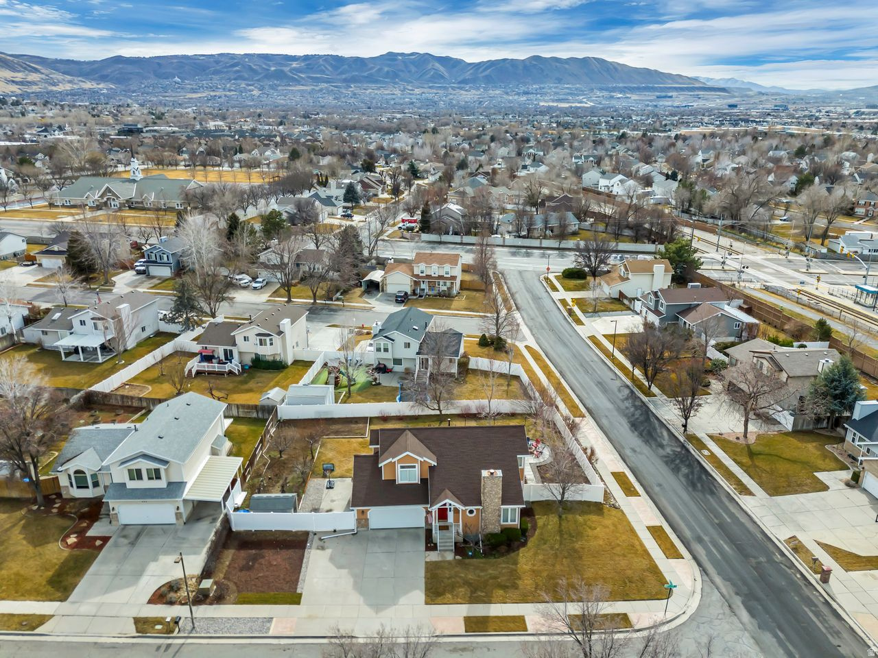 SOUTH VALLEY ESTATES - Residential