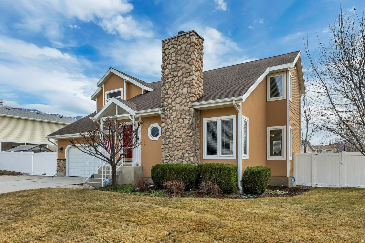 SOUTH VALLEY ESTATES - Residential