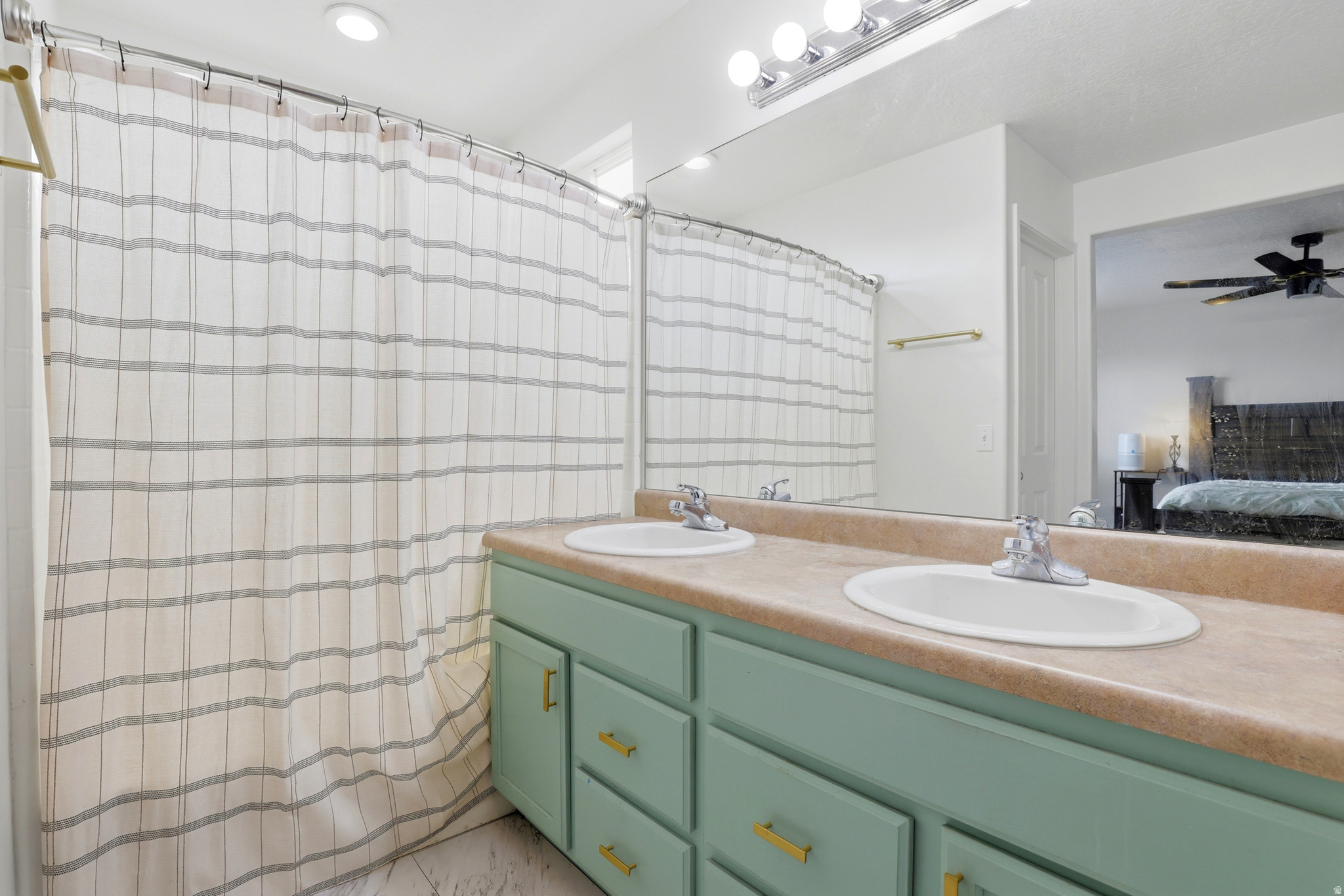 LAKESIDE SUBDIVISION - Residential