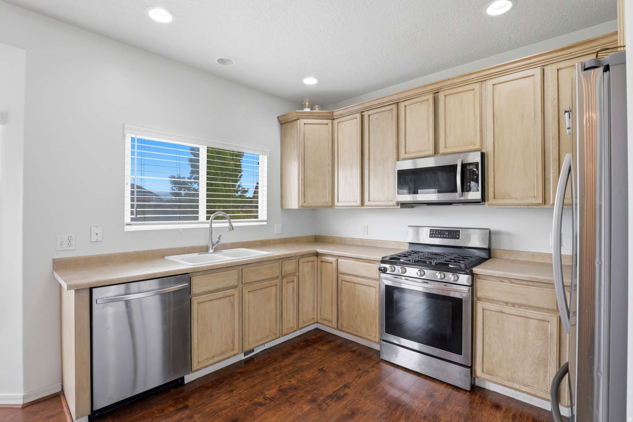 LAKESIDE SUBDIVISION - Residential