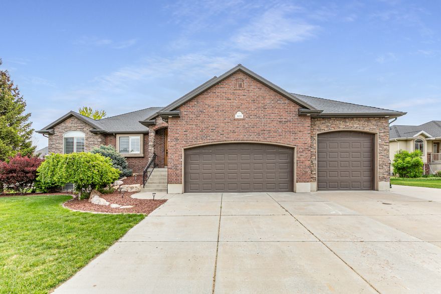 Stunning 6-bed, 3-bath home in Secrist Acres! Quiet cul-de-sac, nearly half an acre, no HOA, finished basement, 3-car garage, RV parking, owned solar, covered Trex deck, mountain views, near new Mountain View Junior High and WestField High School!
