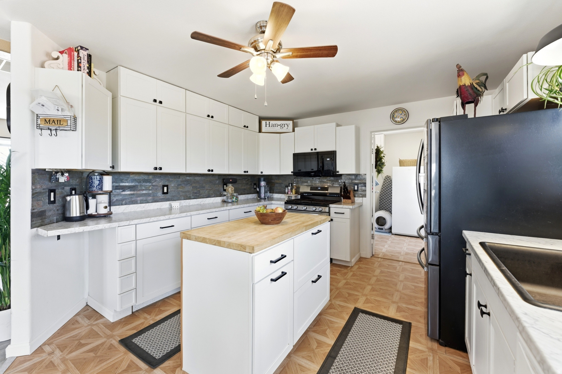 SUNDANCE WEST - Residential
