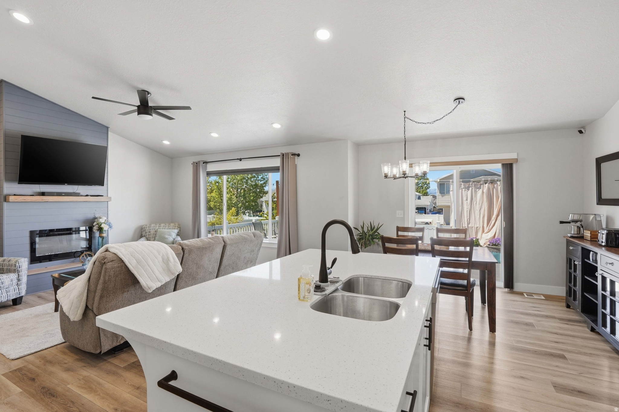 CASTAGNO PLACE SUBDIVISION - Residential