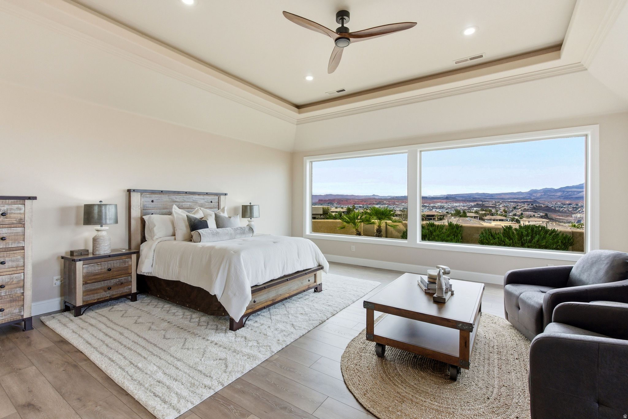 STONE CLIFF - Residential