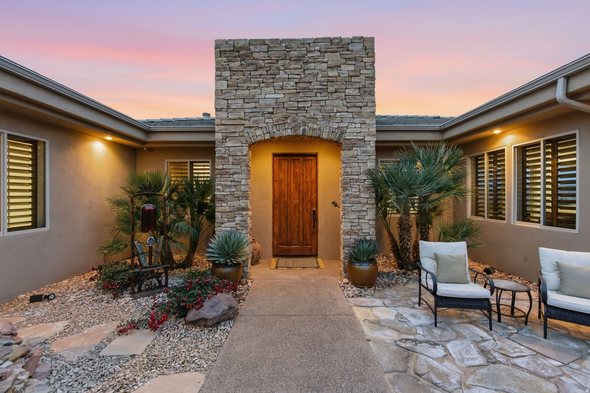 STONE CLIFF - Residential