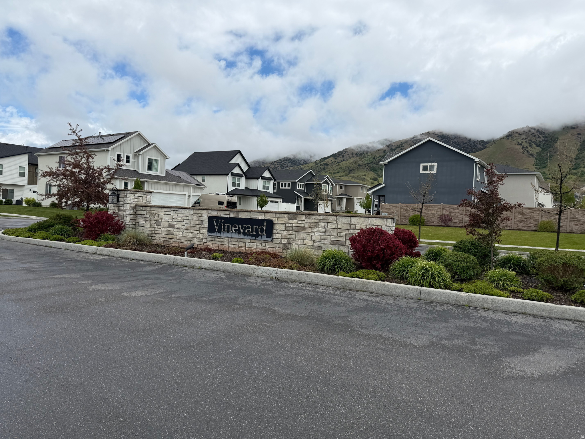 THE VINYARD - Residential