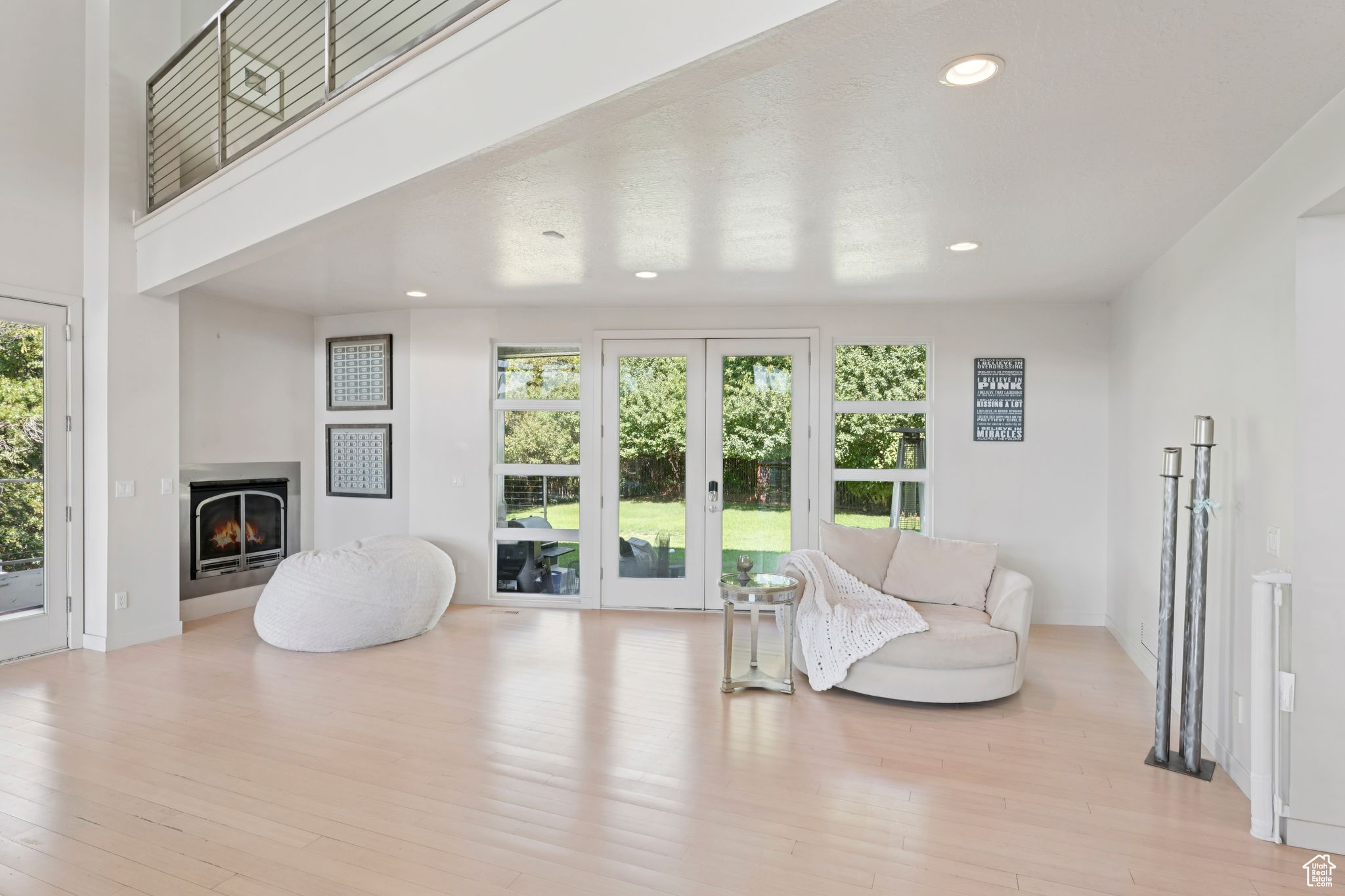 THE HAMPTONS - Residential