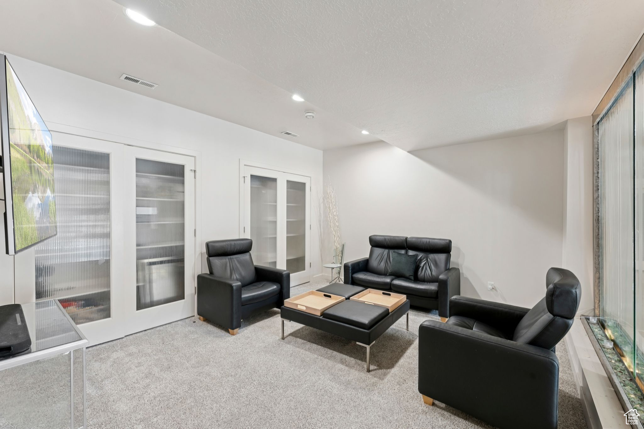 THE HAMPTONS - Residential