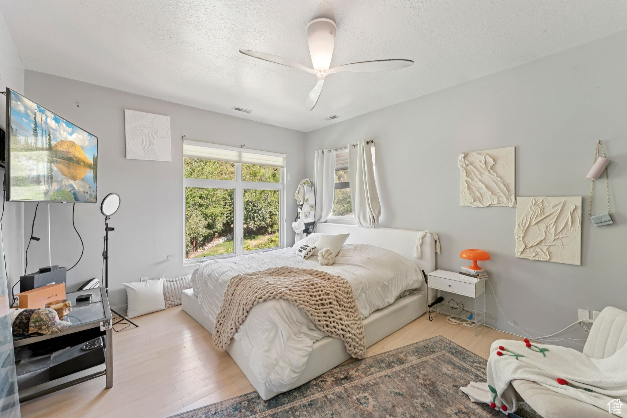 THE HAMPTONS - Residential