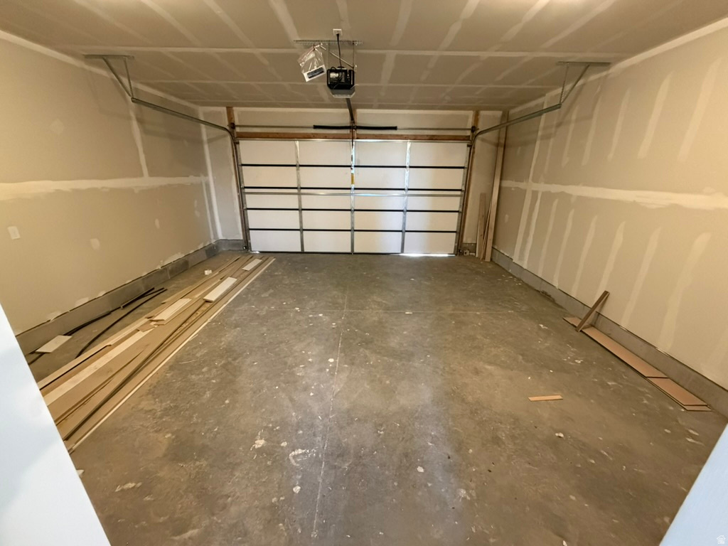 GOLDEN FOREST - Residential