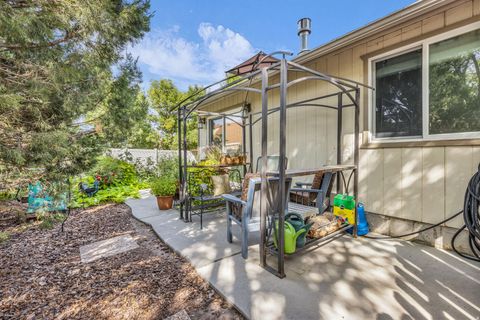 Tiny photo for 928 N 2075 W, Farr West, UT 84404 (MLS # 2144946)