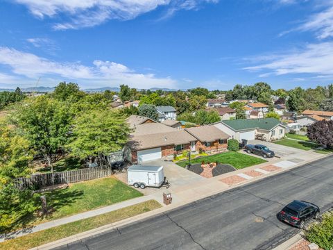 Tiny photo for 928 N 2075 W, Farr West, UT 84404 (MLS # 2144946)