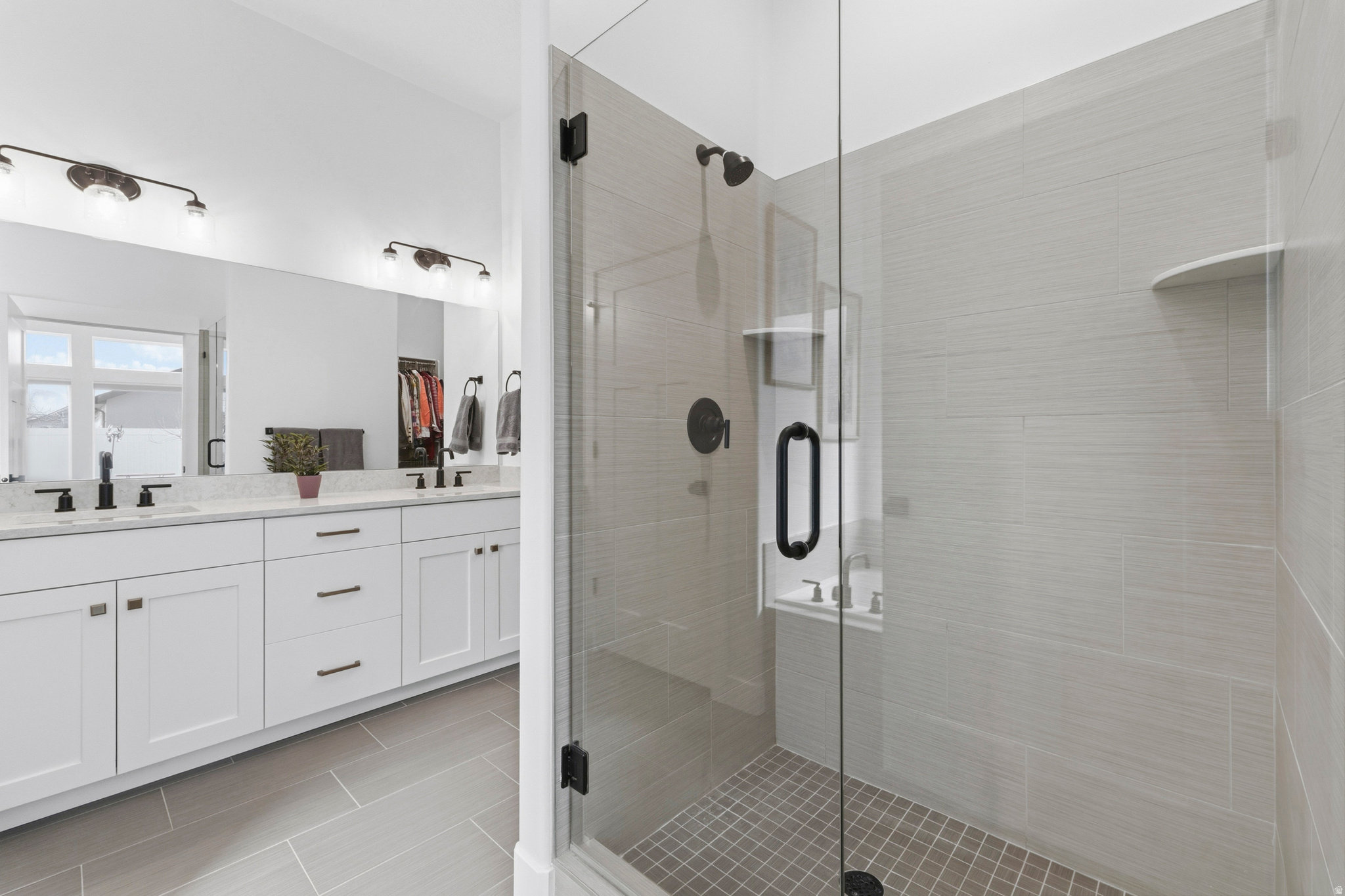 HARVEST FIELDS - Residential