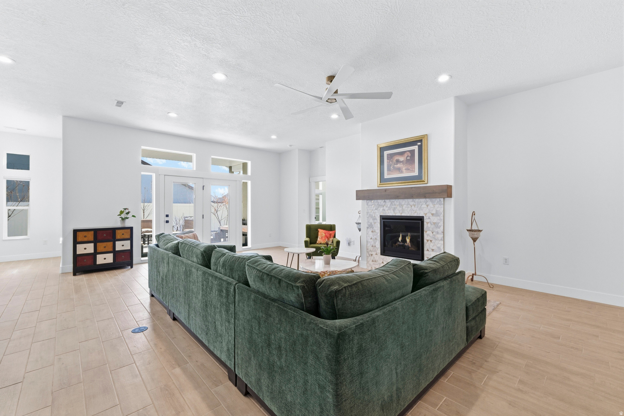 HARVEST FIELDS - Residential