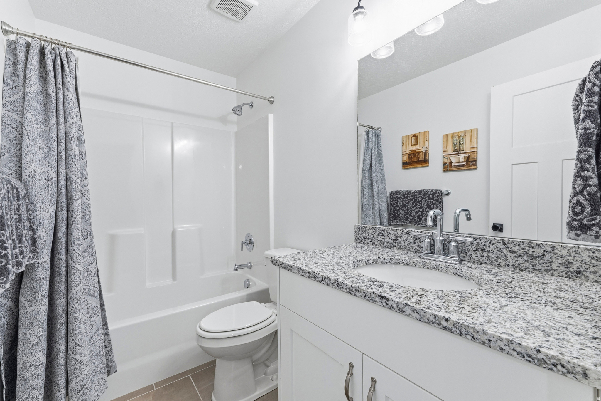 HARVEST FIELDS - Residential