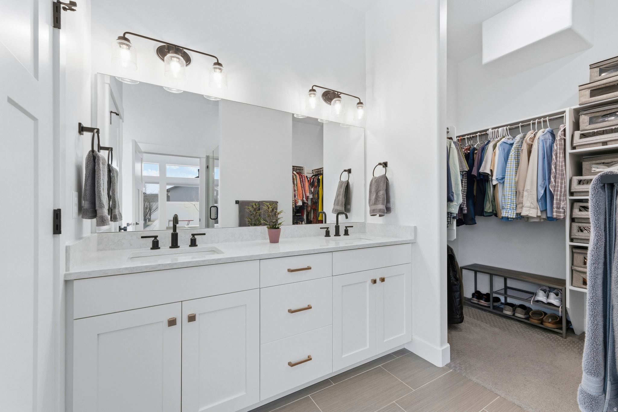 HARVEST FIELDS - Residential