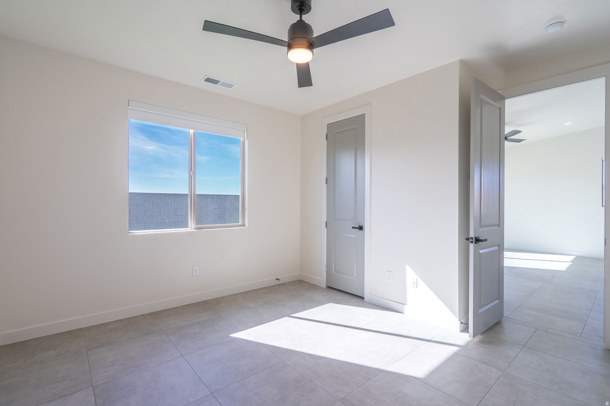 SKY VIEW - Residential Income