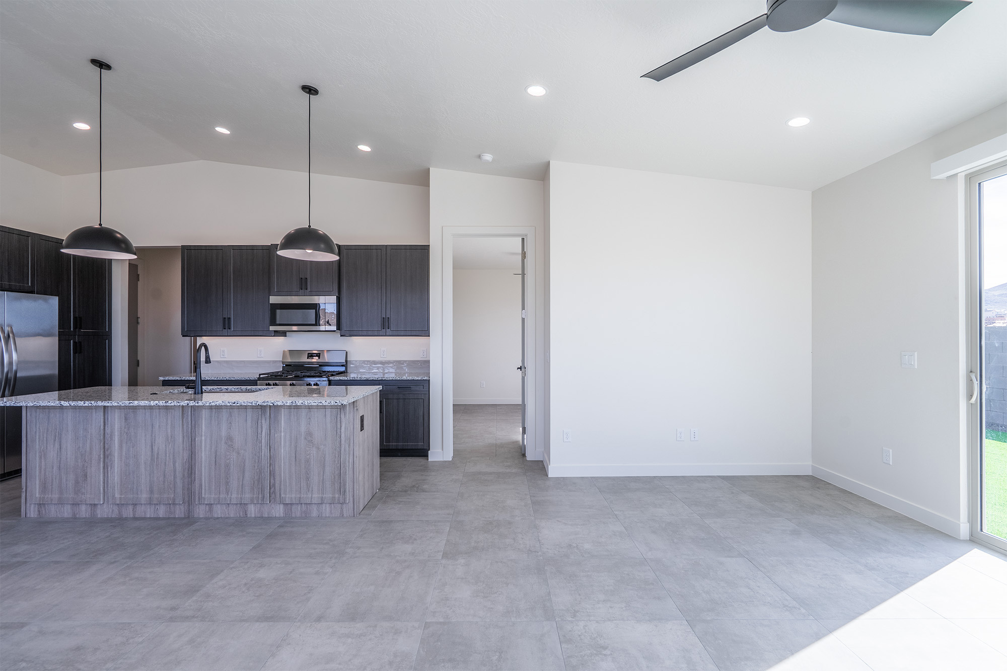 SKY VIEW - Residential Income