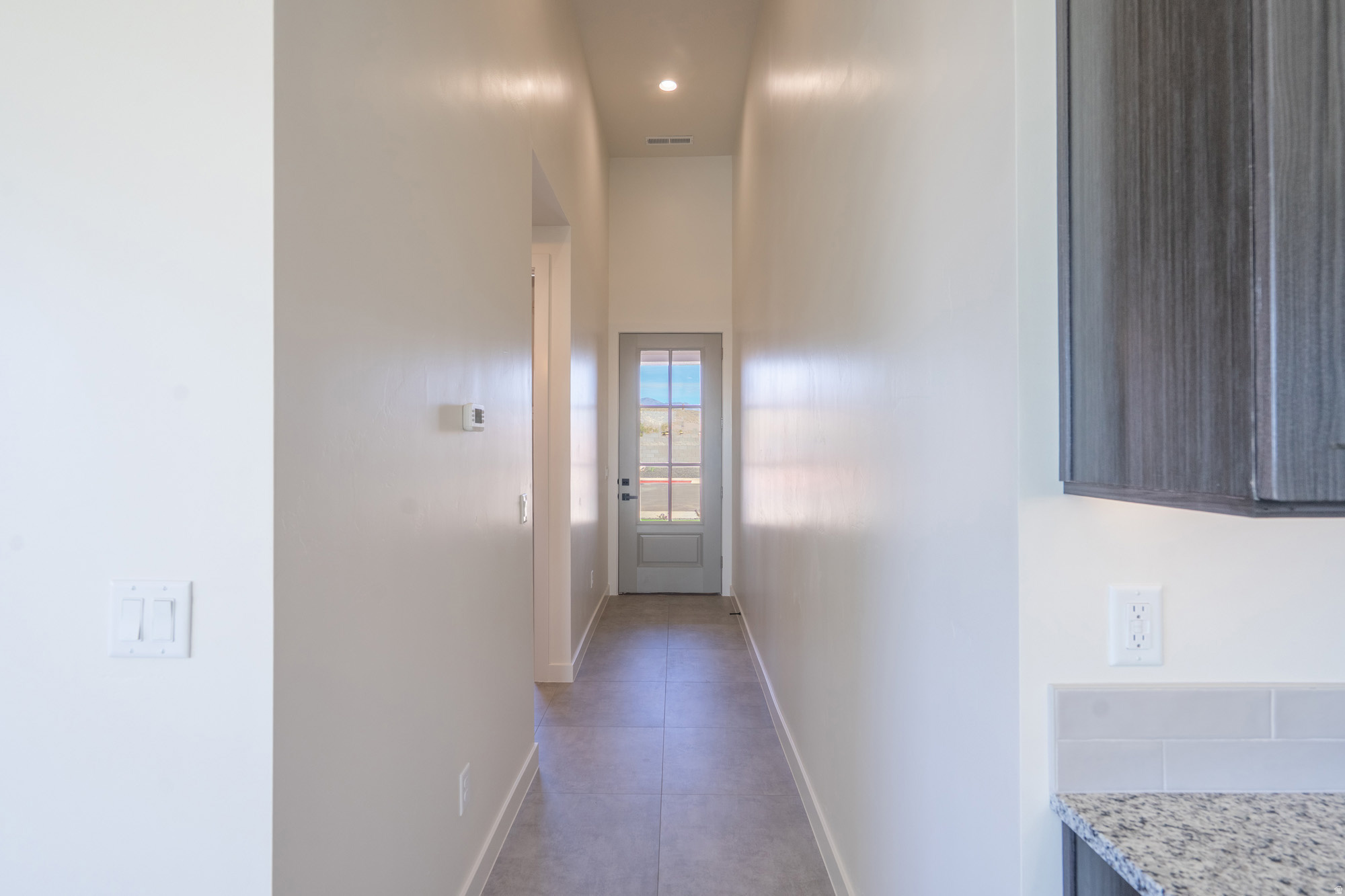 SKY VIEW - Residential Income