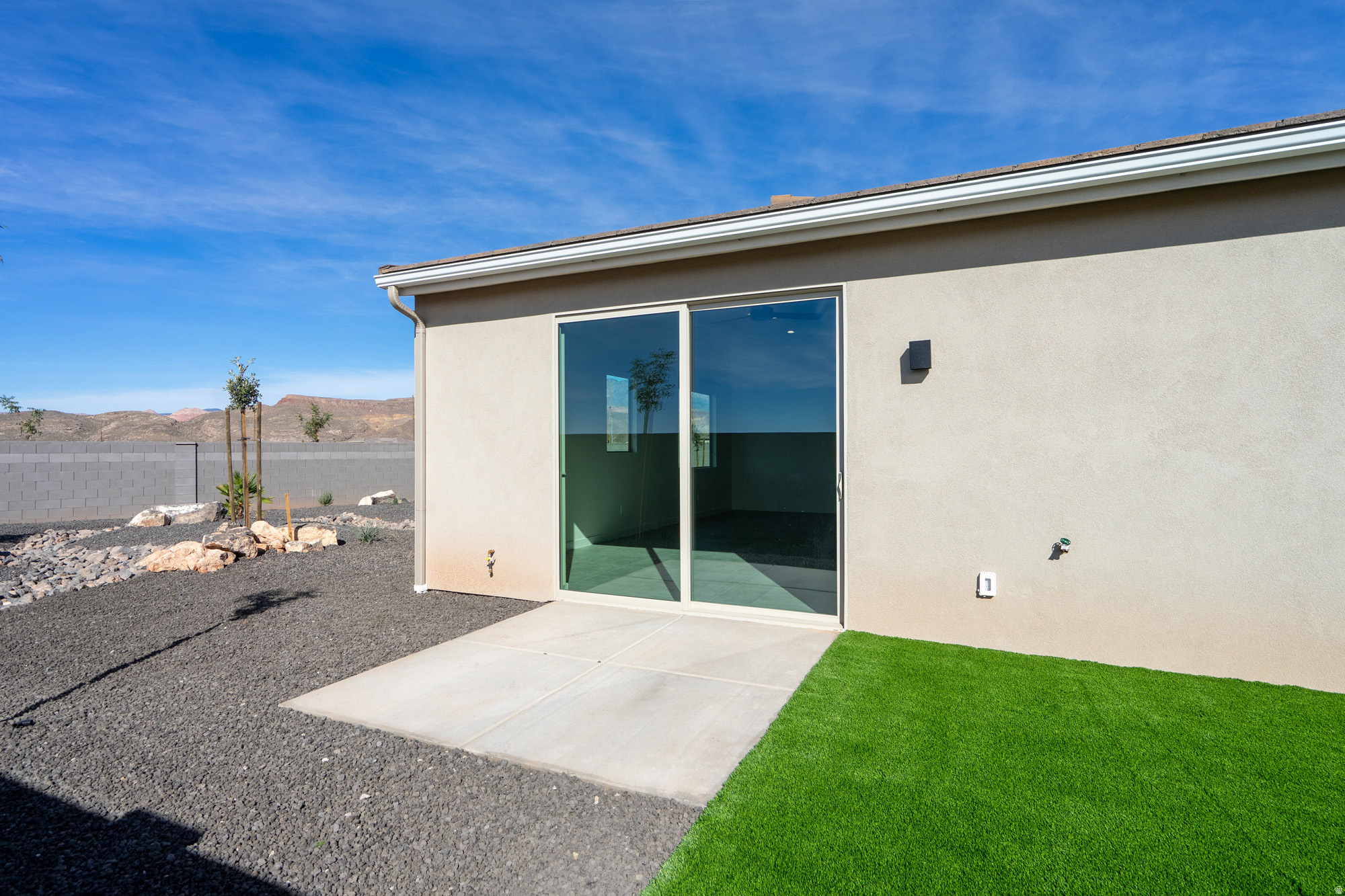 SKY VIEW - Residential Income