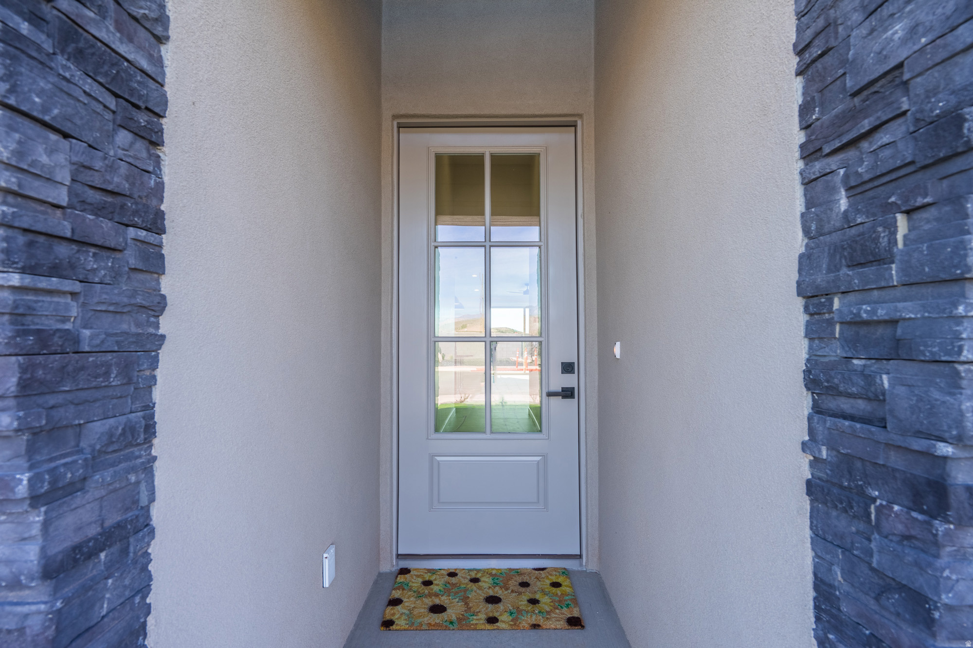 SKY VIEW - Residential Income