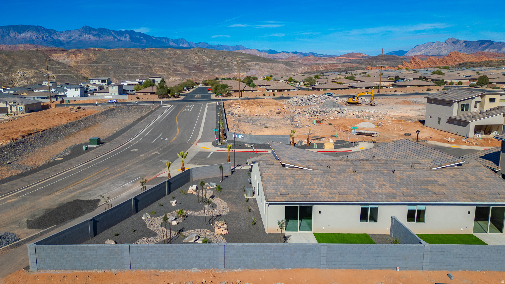 SKY VIEW - Residential Income