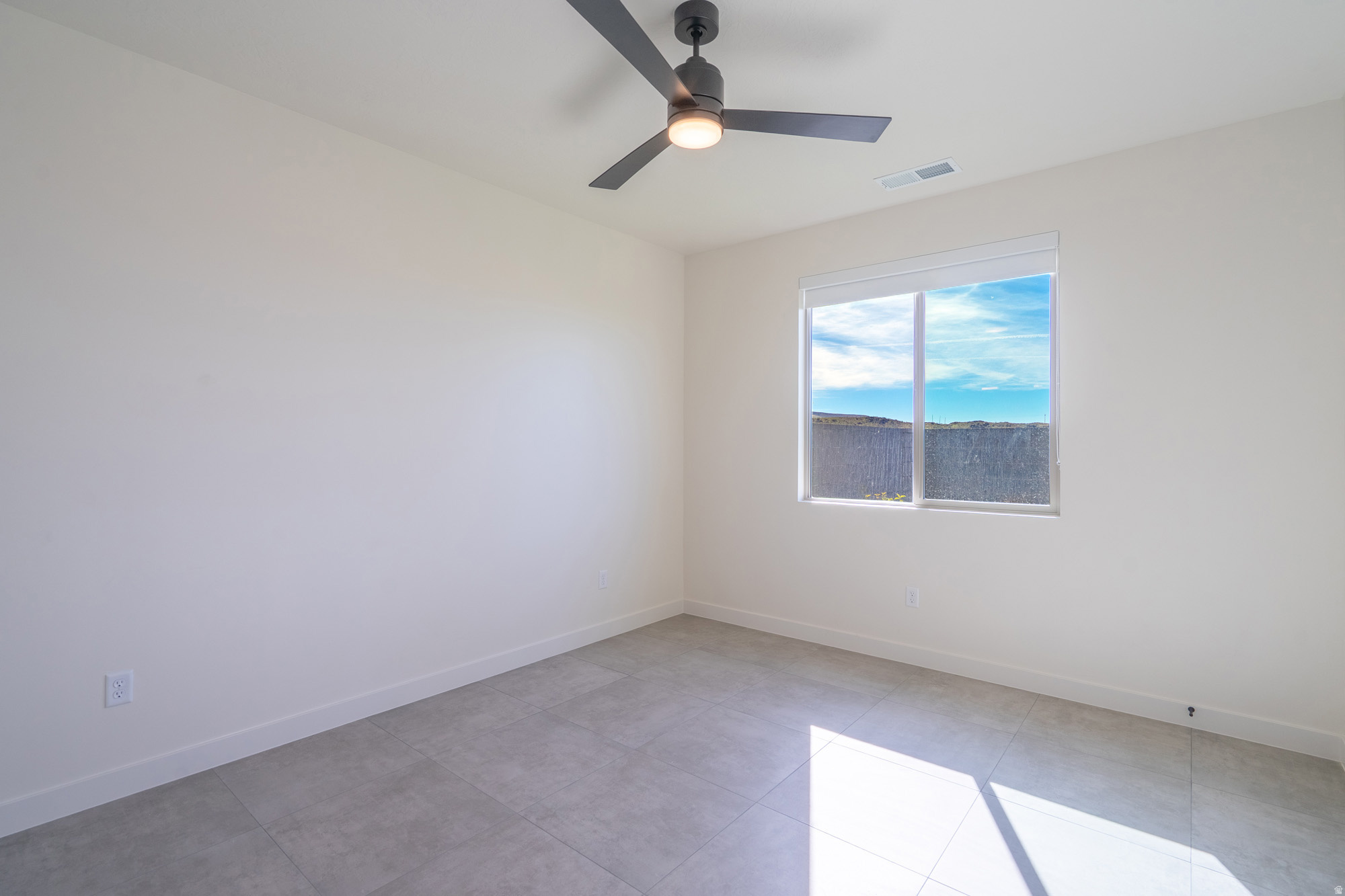 SKY VIEW - Residential Income