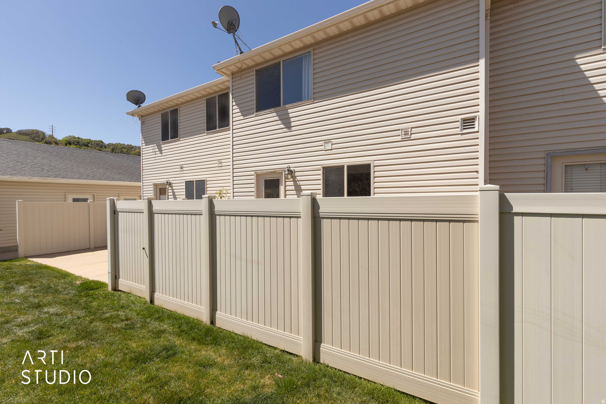 SANDALWOOD - Residential