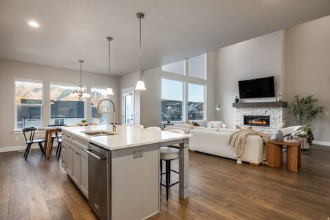 Tiny photo for 14749 S SPRINGTIME RD #620, Draper (UT Cnty), UT 84020 (MLS # 2122582)