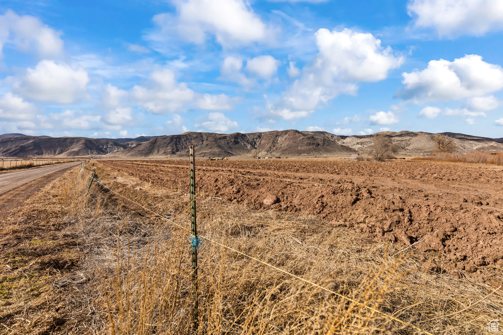 ORCHARD AVENUE ESTATES - Residential