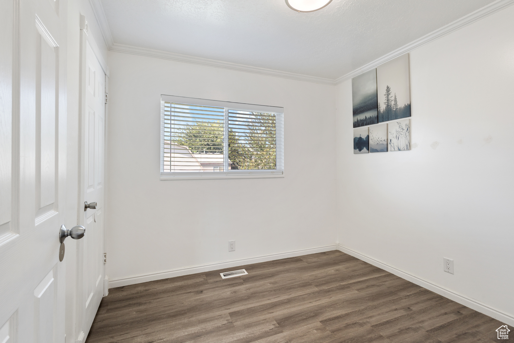 SHADOW RUN ESTATES - Residential