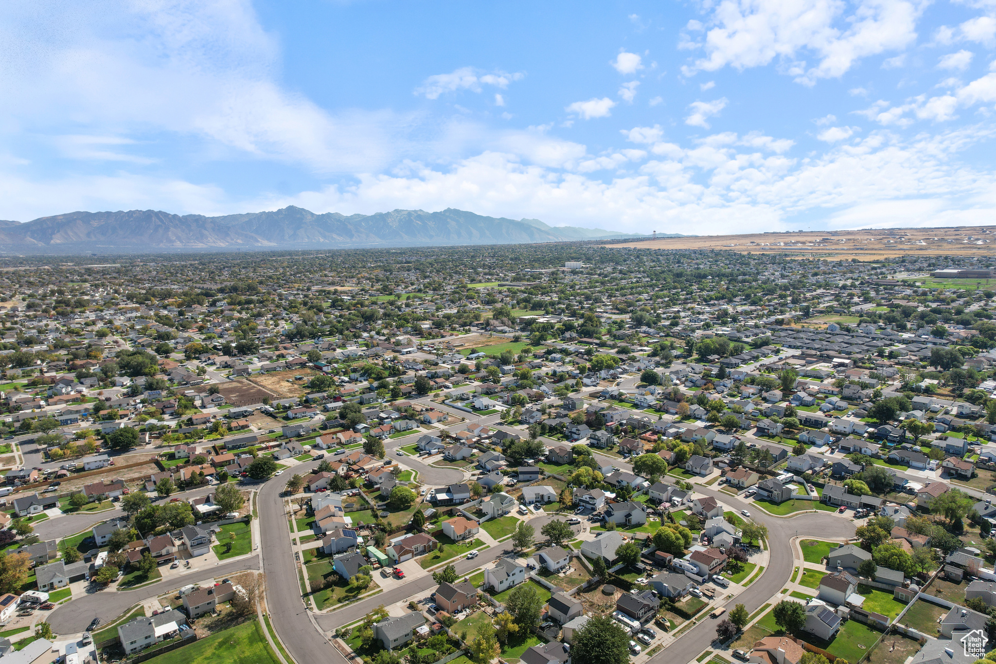 SHADOW RUN ESTATES - Residential
