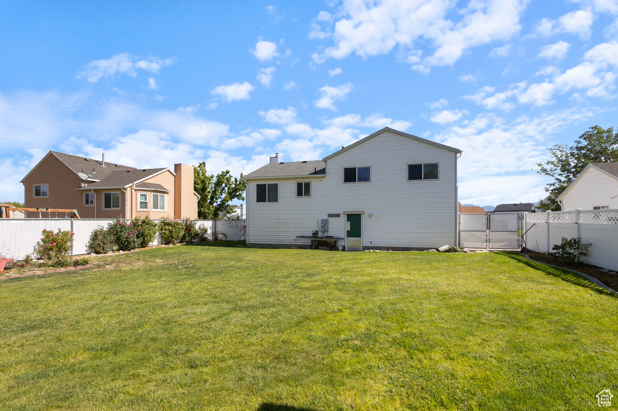 SHADOW RUN ESTATES - Residential
