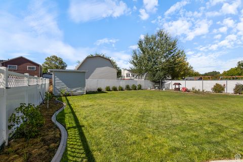 Tiny photo for 2924 S ROPNER CIR W, Magna, UT 84044 (MLS # 2115528)