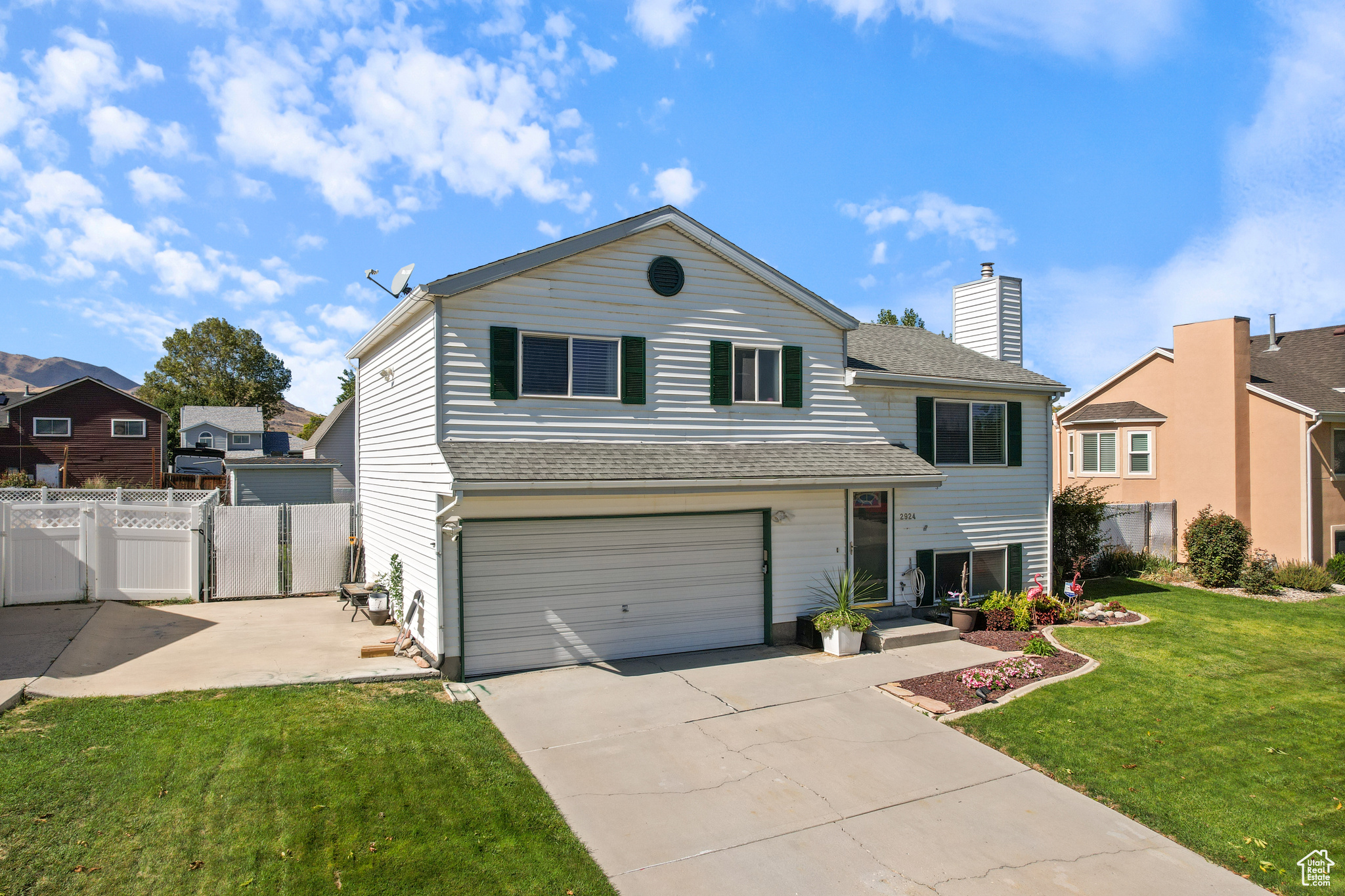 SHADOW RUN ESTATES - Residential
