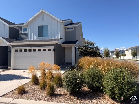 Photo of 223 N MINE CT, Saratoga Springs, UT 84045 (MLS # 2188168)