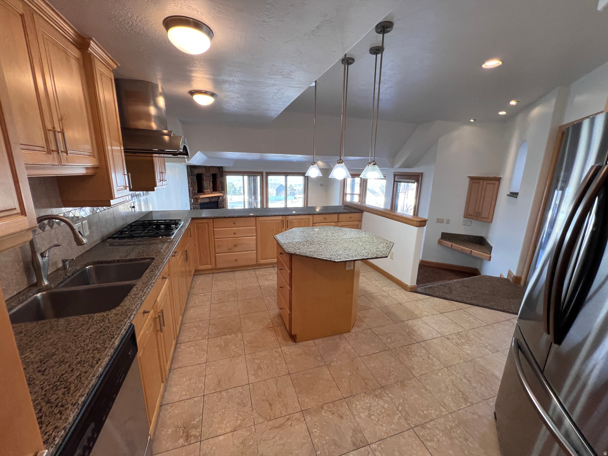 DRAPER HEIGHTS - Residential