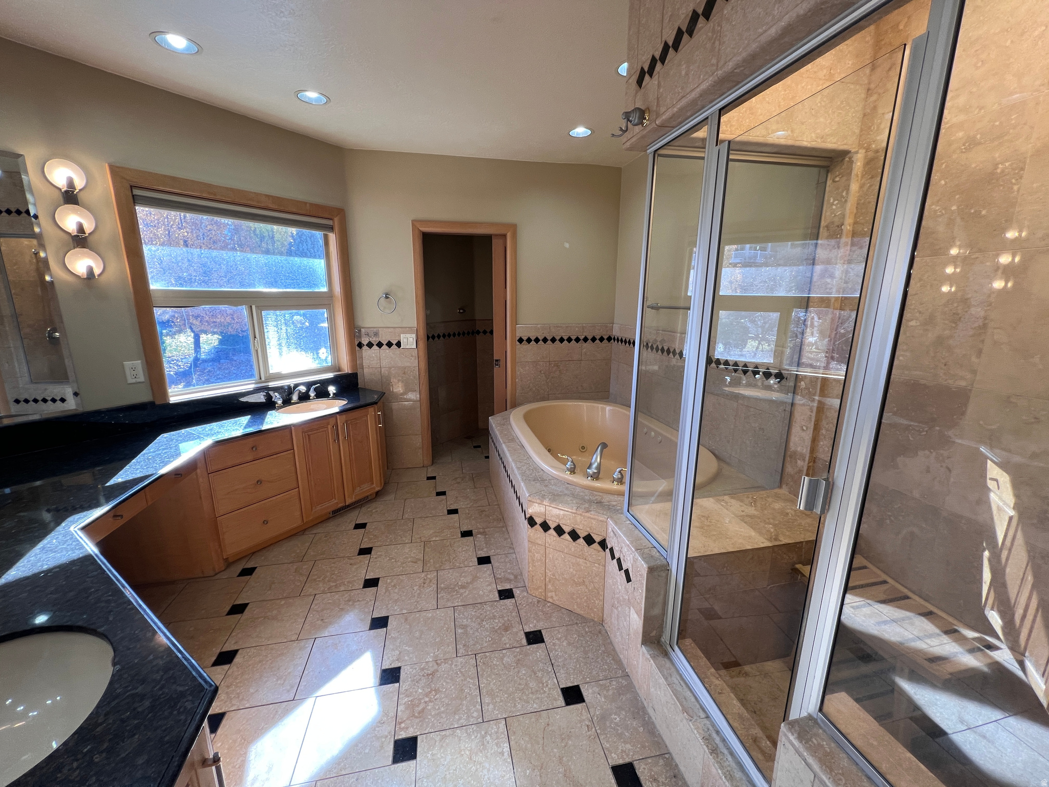 DRAPER HEIGHTS - Residential