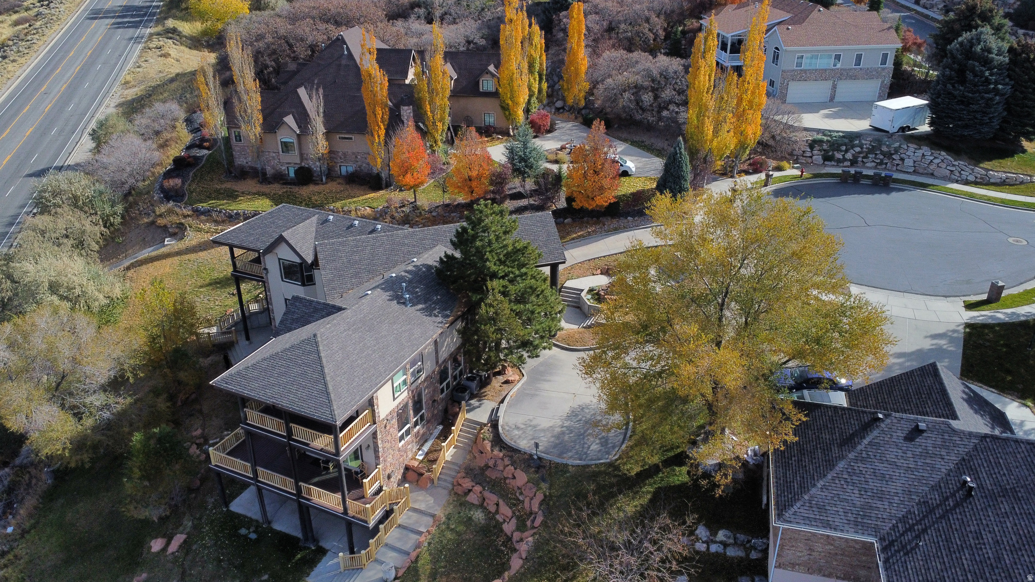 DRAPER HEIGHTS - Residential