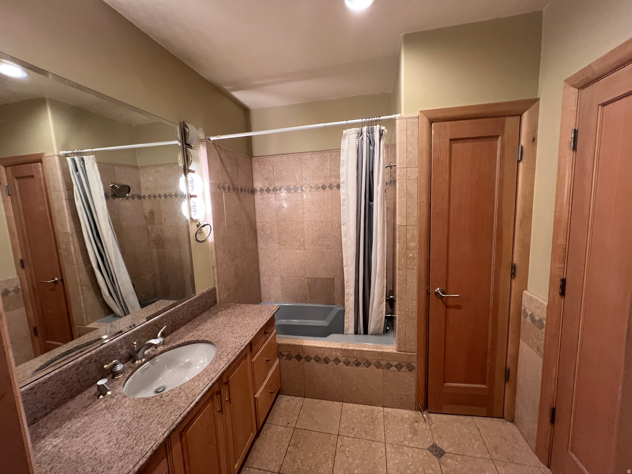 DRAPER HEIGHTS - Residential