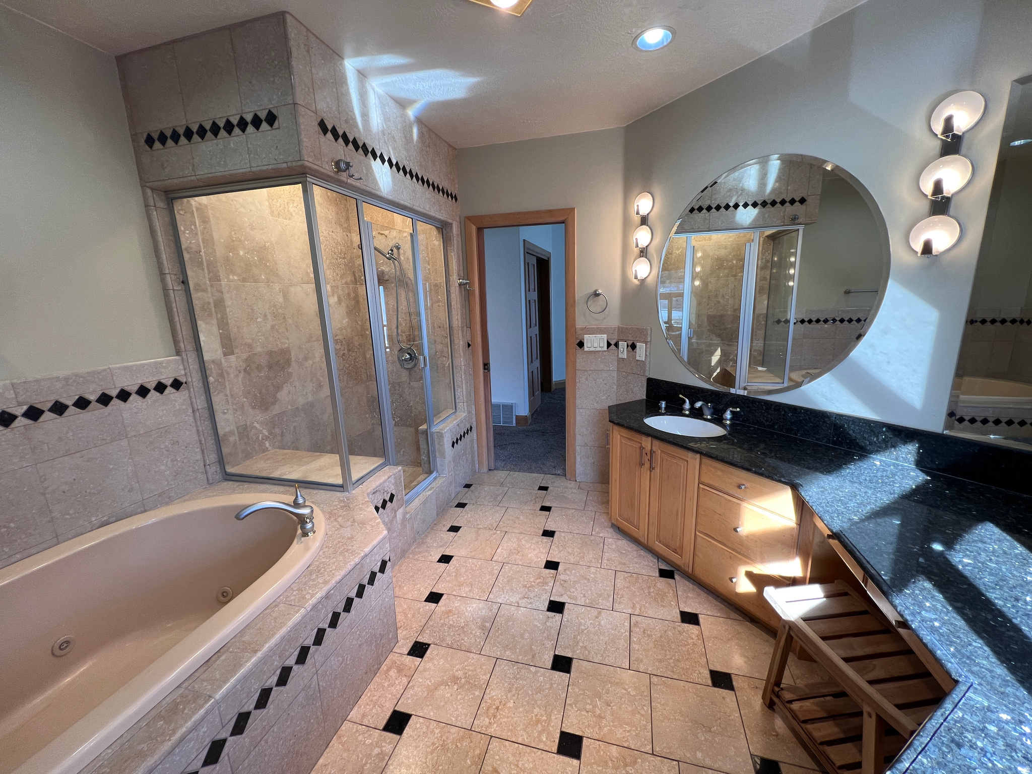 DRAPER HEIGHTS - Residential