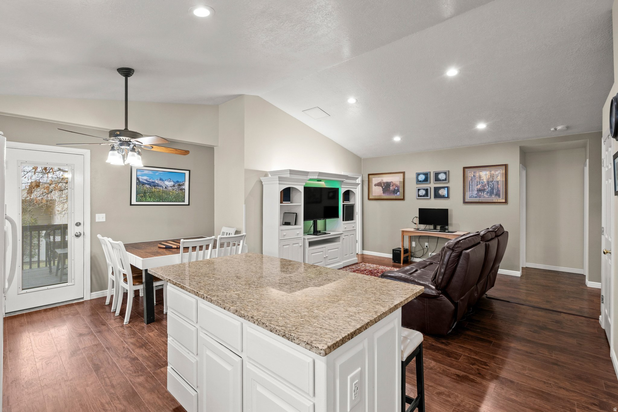 CEDAR RUN - Residential