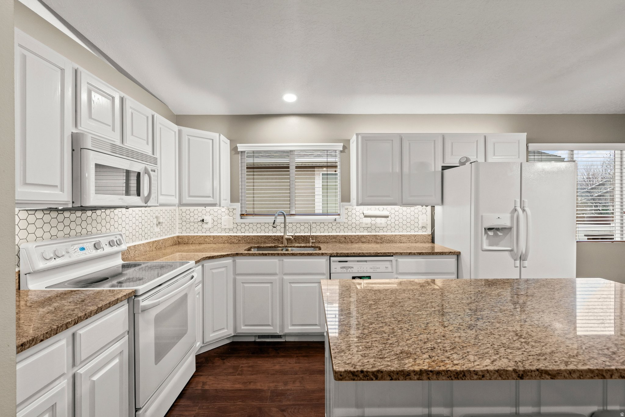 CEDAR RUN - Residential