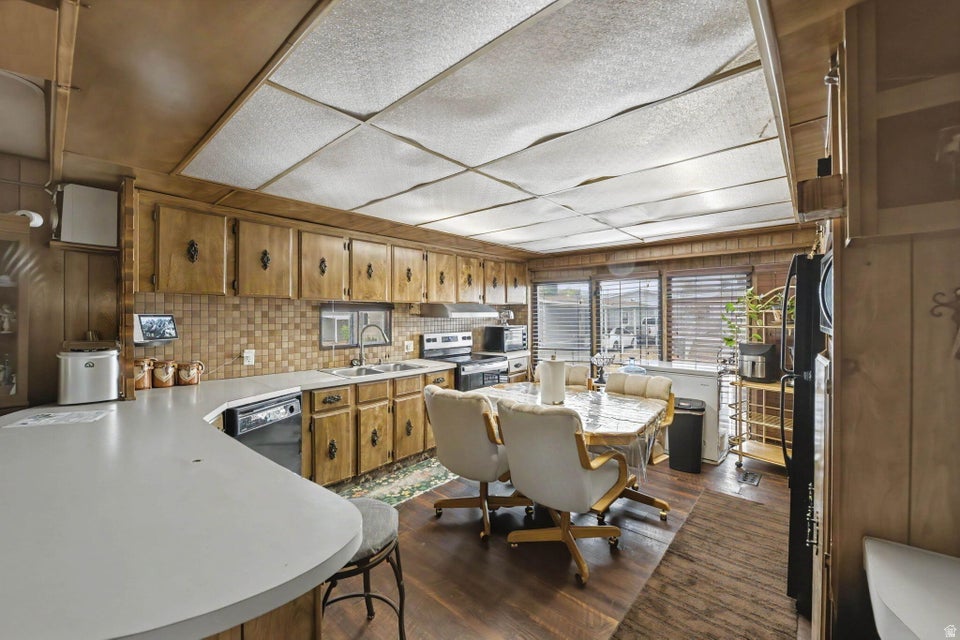 Photo of 1450 N DIXIE DOWNS RD #10, Saint George, UT 84770 (MLS # 2185663)