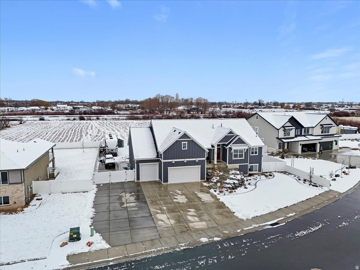 MEYERHOFFER MEADOWS - Residential