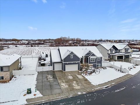 Tiny photo for 105 N 1400 W, Marriott Slaterville, UT 84404 (MLS # 2129963)