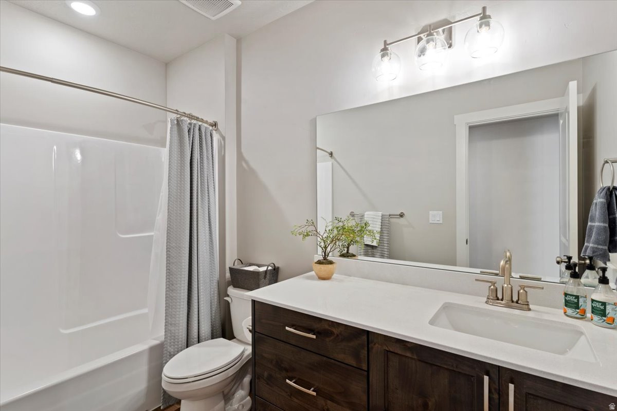 MEYERHOFFER MEADOWS - Residential